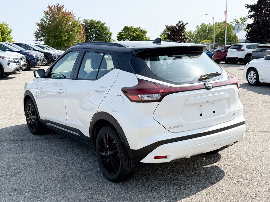 2022 Nissan Kicks SR-5