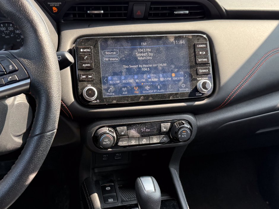 2022 Nissan Kicks SR-18