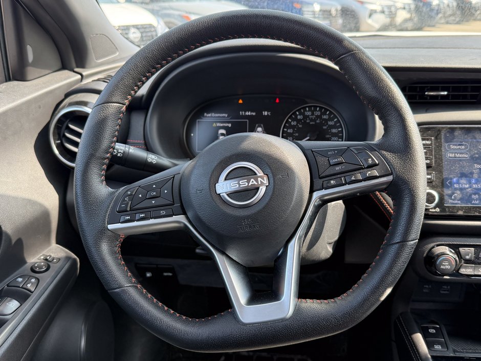 2022 Nissan Kicks SR-17