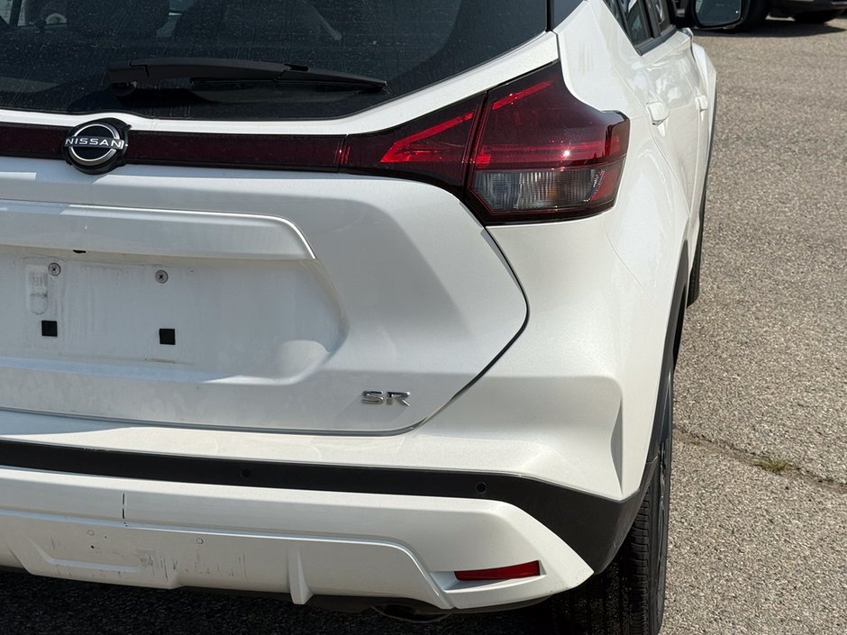 2022 Nissan Kicks SR-13