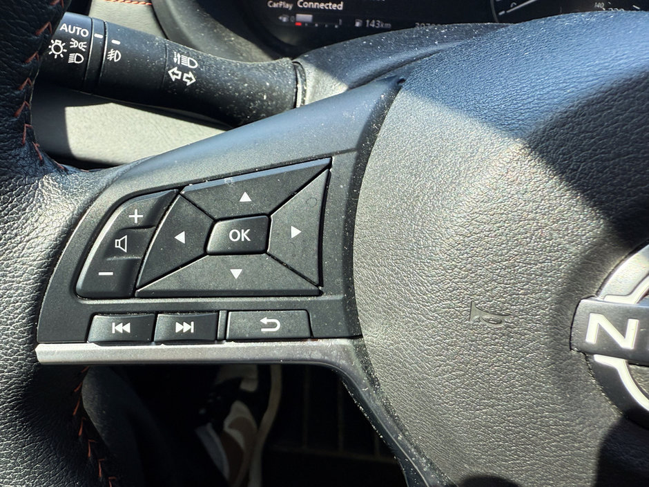 2023 Nissan Kicks SR-23
