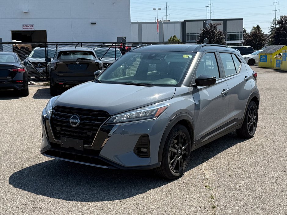 2023 Nissan Kicks SR-4
