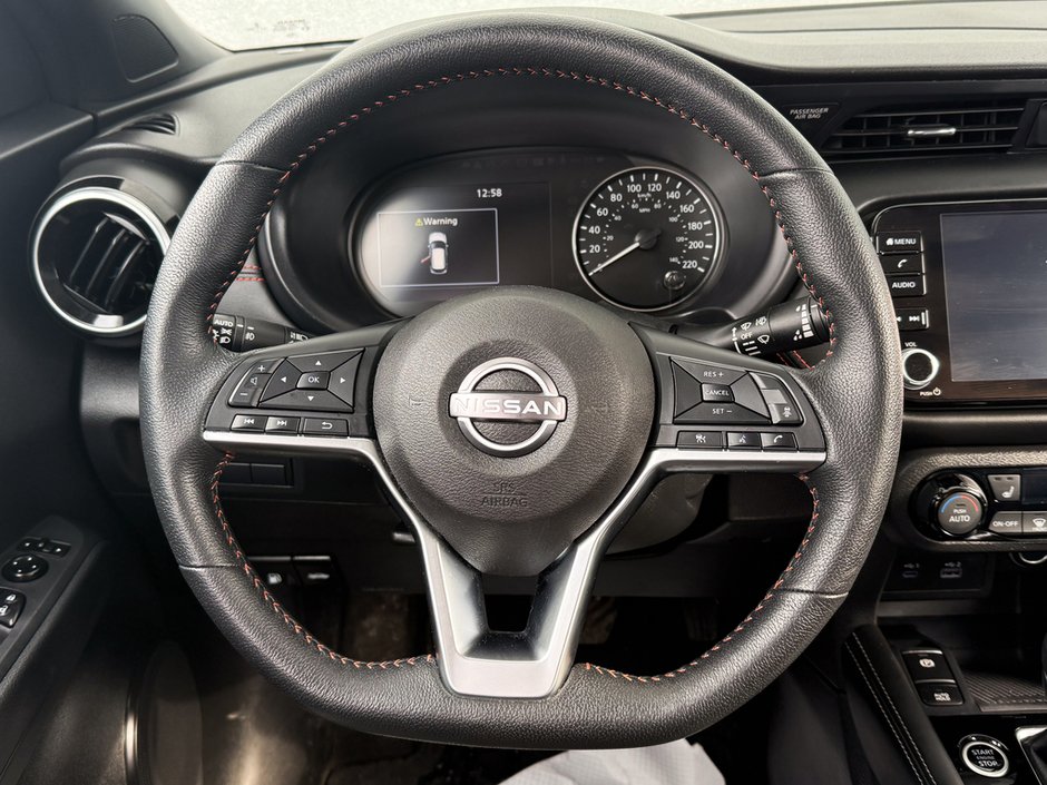 2023 Nissan Kicks SR-19