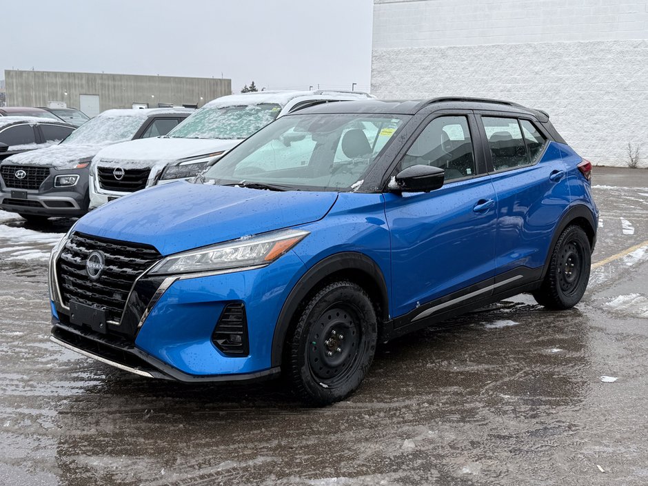 2023 Nissan Kicks SR-3