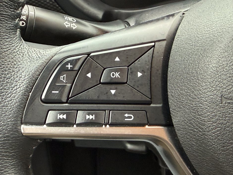 2023 Nissan Kicks SV-20