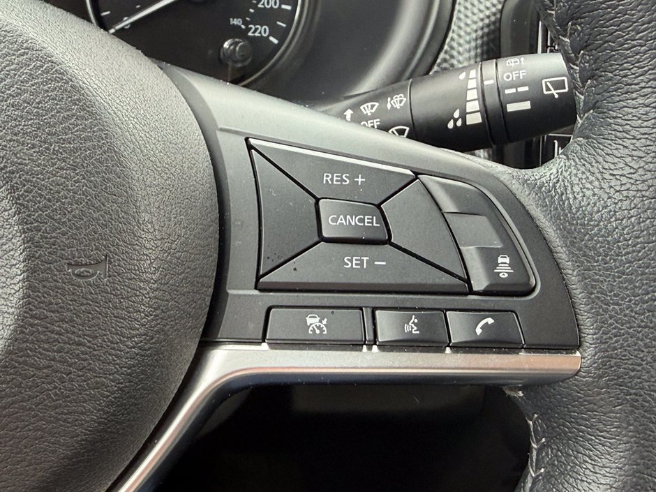 2023 Nissan Kicks SV-23