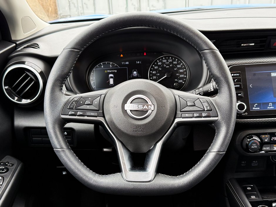 2023 Nissan Kicks SV-16