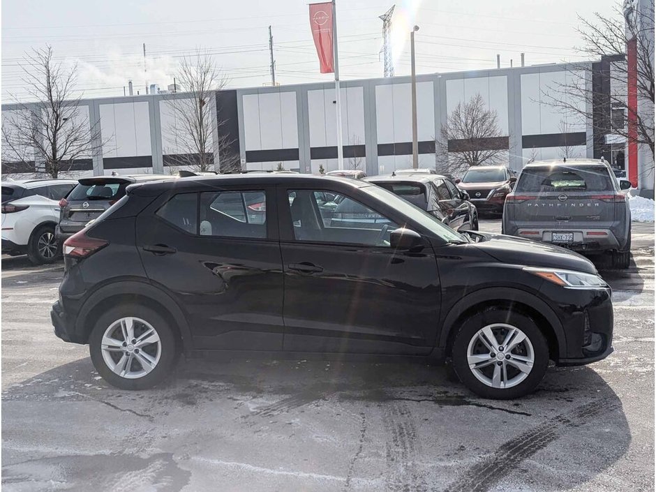 2024 Nissan Kicks S-9