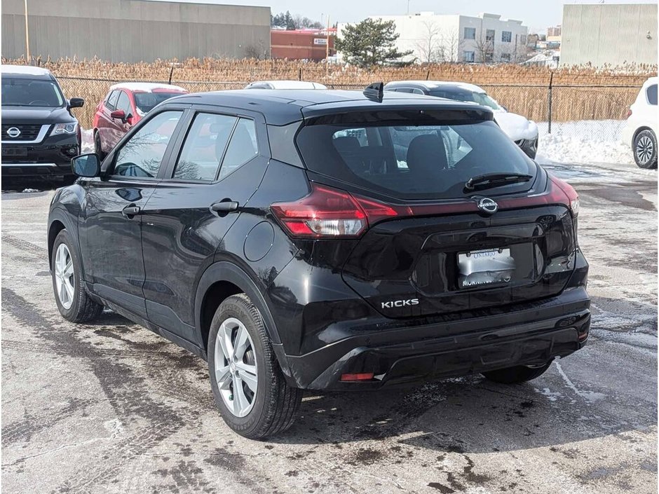 2024 Nissan Kicks S-6