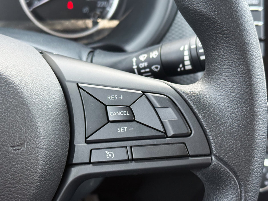 2024 Nissan Kicks S-24