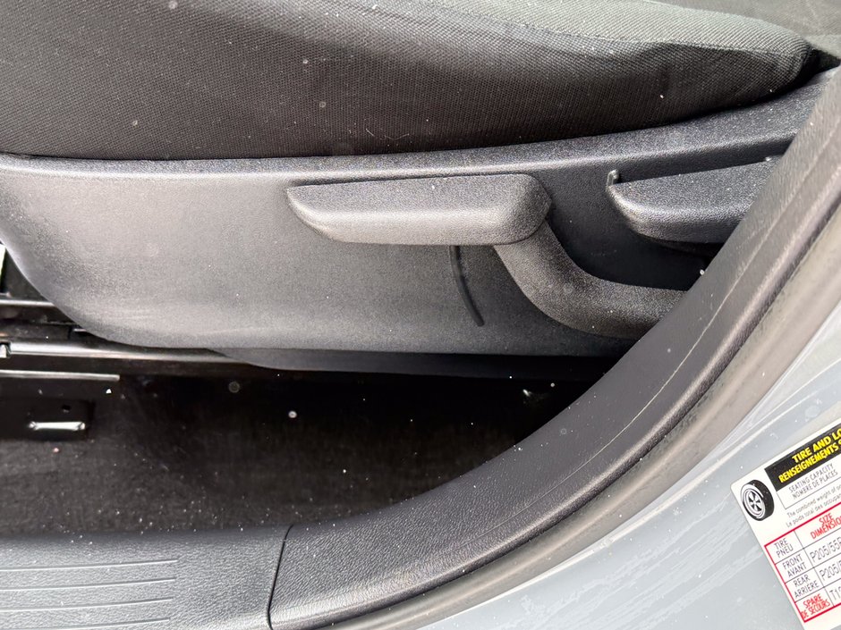 2024 Nissan Kicks SV-19