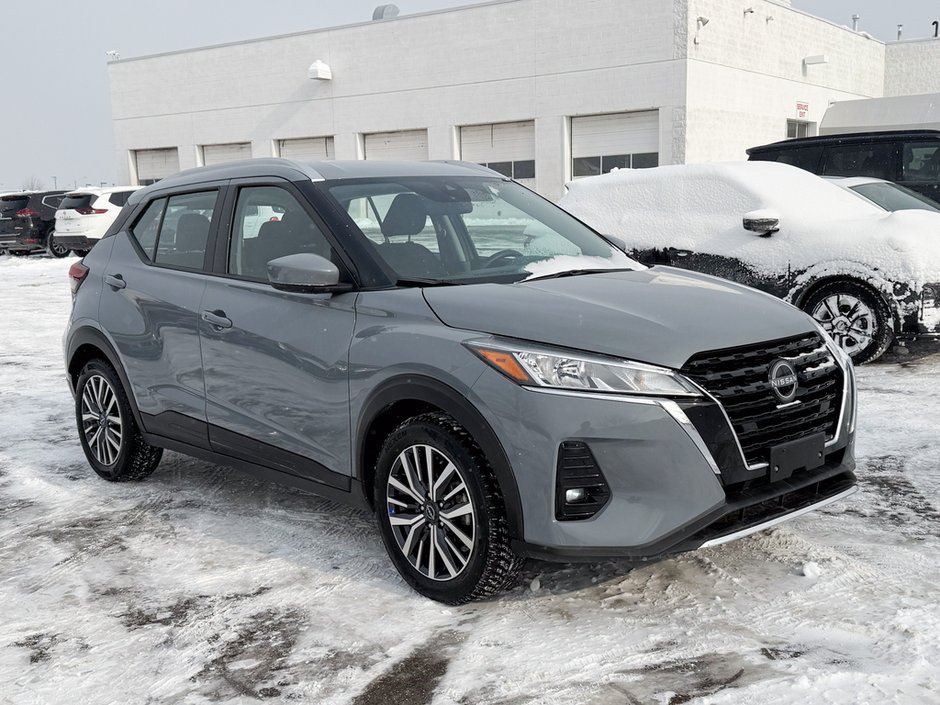 2024 Nissan Kicks SV-8