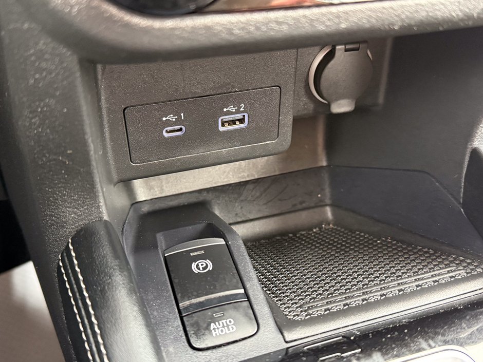 2024 Nissan Kicks SV-24