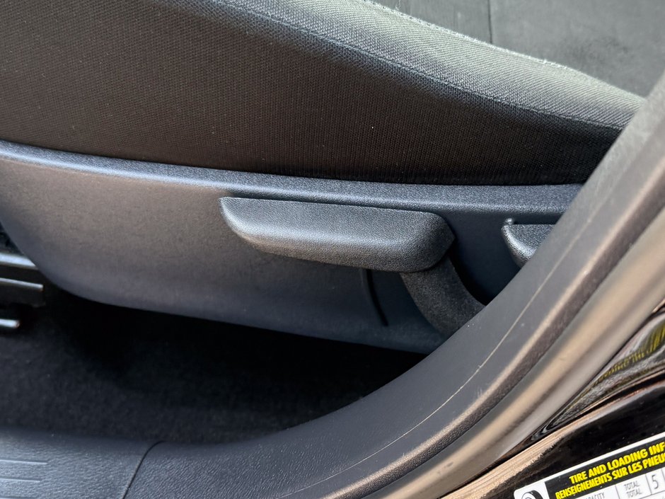 2024 Nissan Kicks SV-23