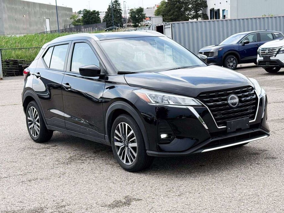 2024 Nissan Kicks SV-8