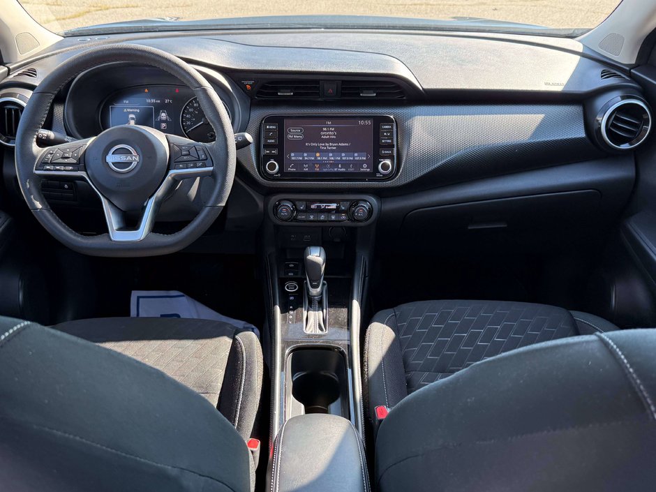 2024 Nissan Kicks SV-8