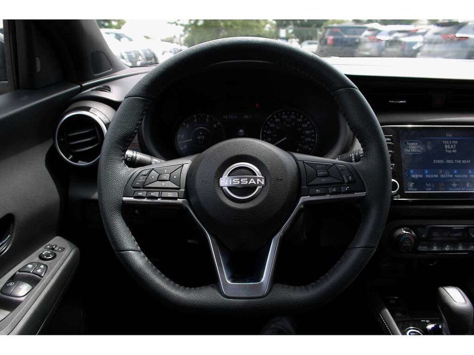 2024 Nissan Kicks SR-19