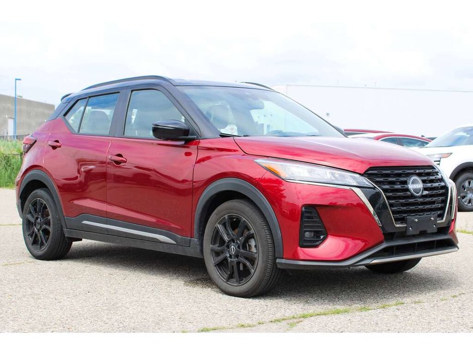 2024 Nissan Kicks SR-8