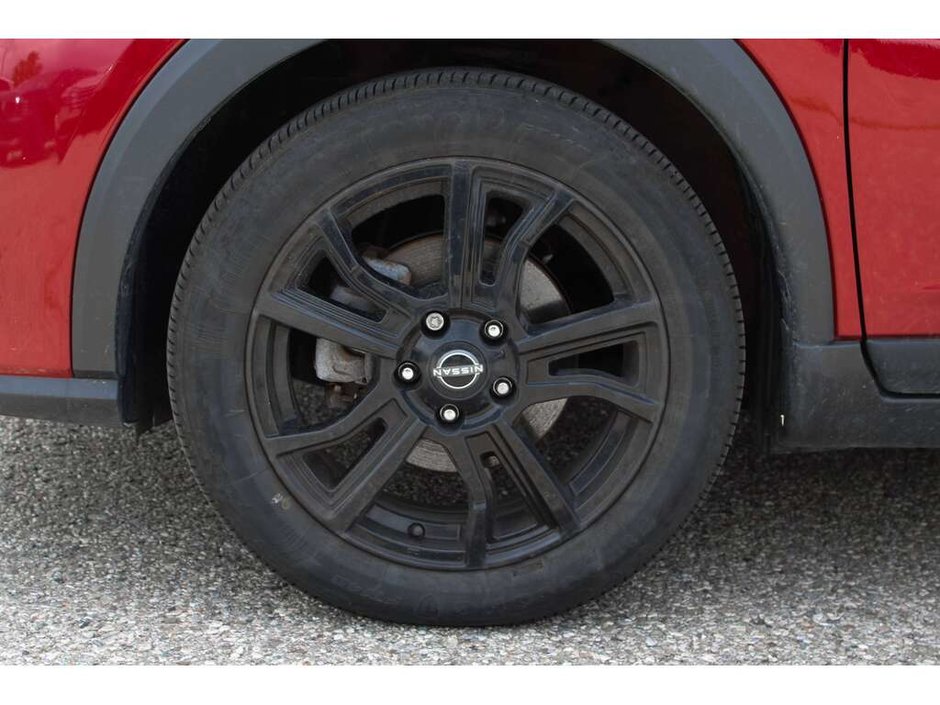 2024 Nissan Kicks SR-10