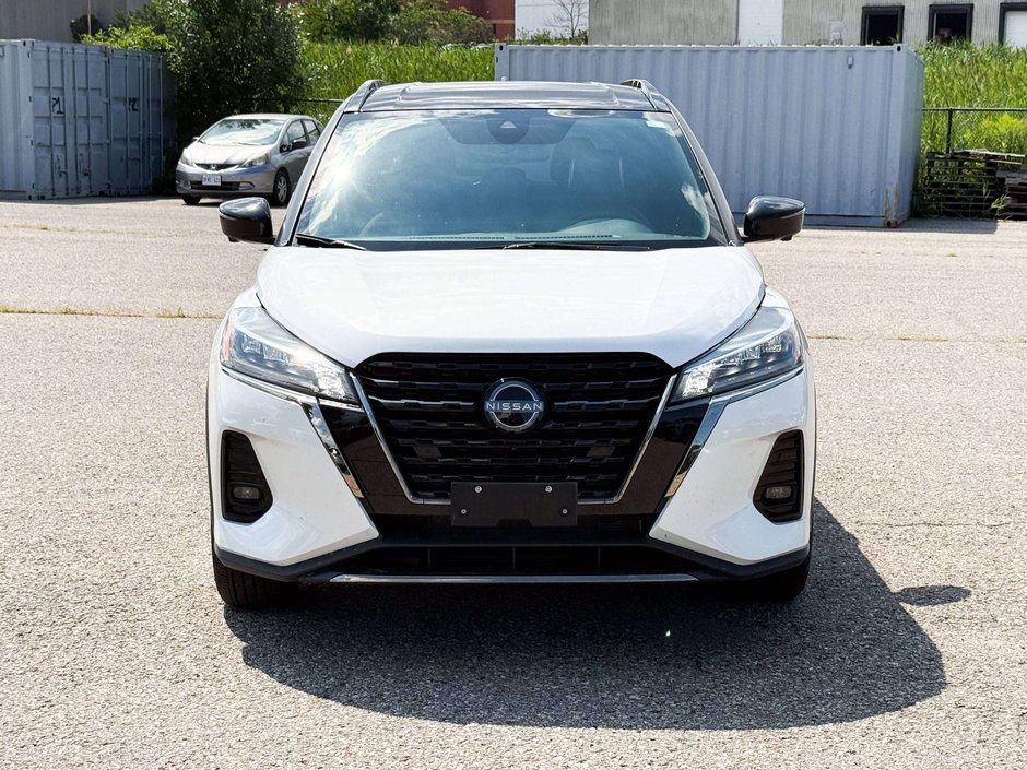 2024 Nissan Kicks SR-2