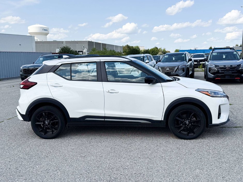 2024 Nissan Kicks SR-8