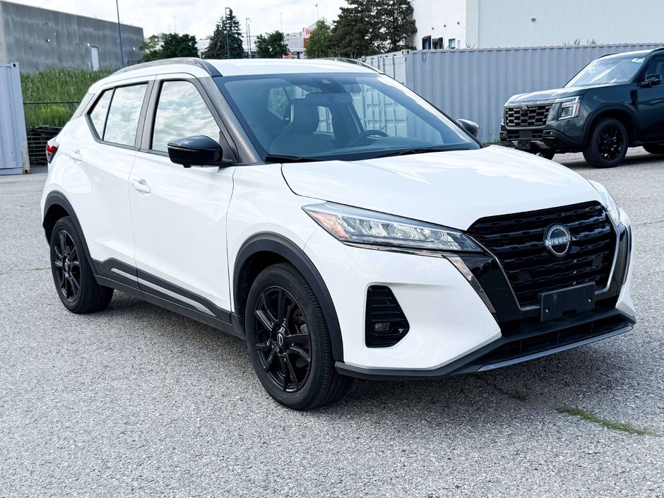 2024 Nissan Kicks SR-9