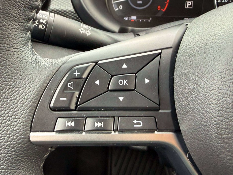 2024 Nissan Kicks SV-24
