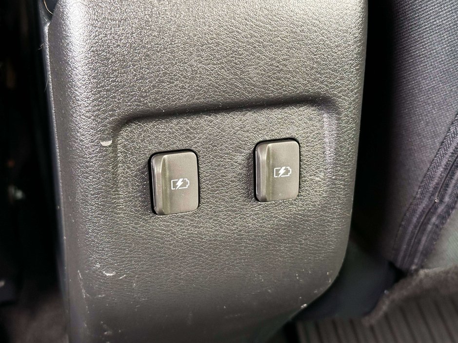 2024 Nissan Kicks SV-17