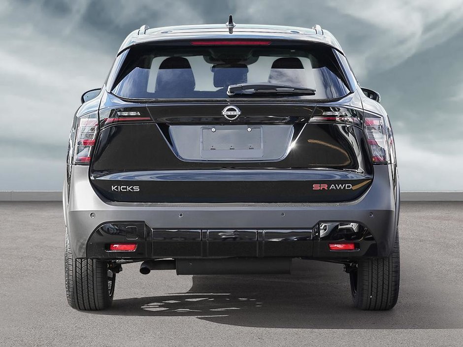 2025 Nissan KICKS SR PREMIUM SPRT WHL PKG-4