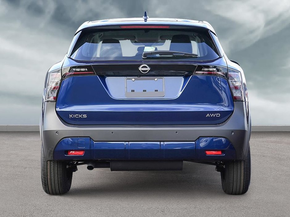 2025 Nissan Kicks S-4