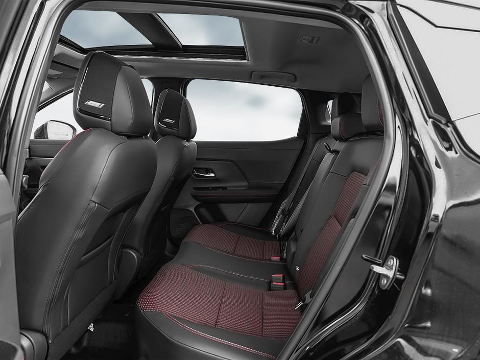 2025 Nissan Kicks SR-20