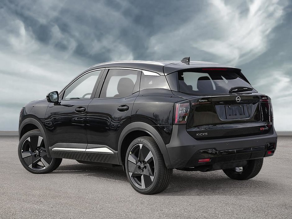 2025 Nissan Kicks SR-3
