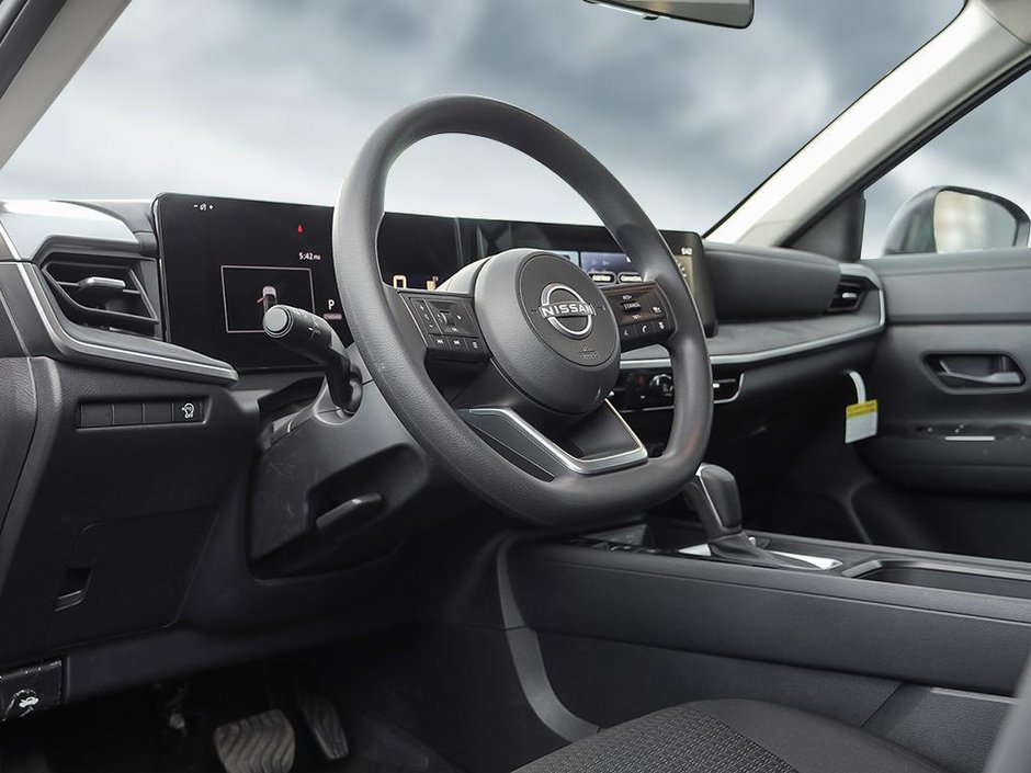 2025 Nissan Kicks S-9