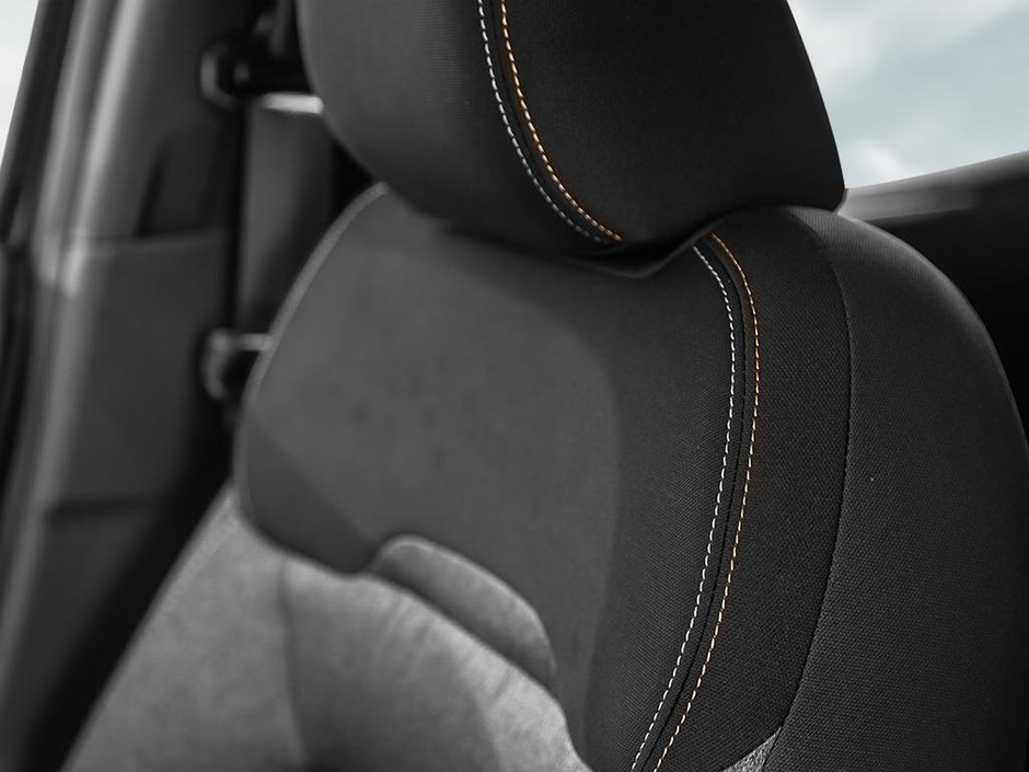 2025 Nissan Kicks SV PREMIUM-19