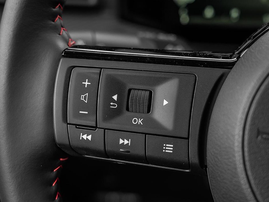 2025 Nissan Kicks SR PREMIUM-14