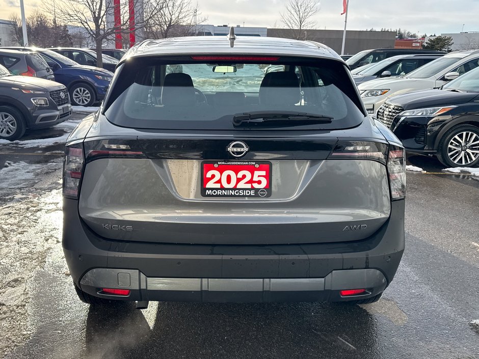 2025 Nissan Kicks S-5