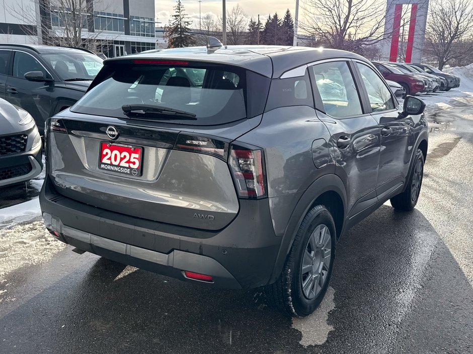 2025 Nissan Kicks S-6