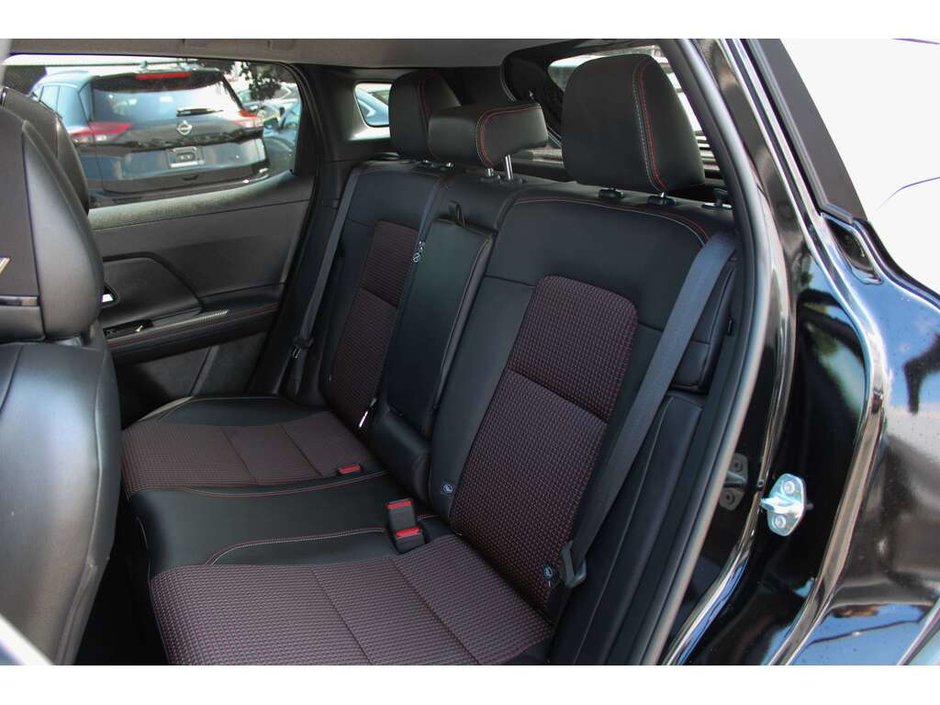 2025 Nissan Kicks SR-14