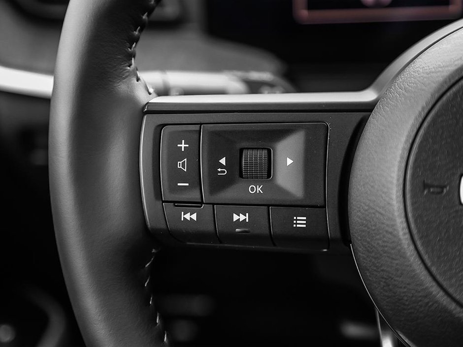 2026 Nissan Kicks SV Premium AWD-14