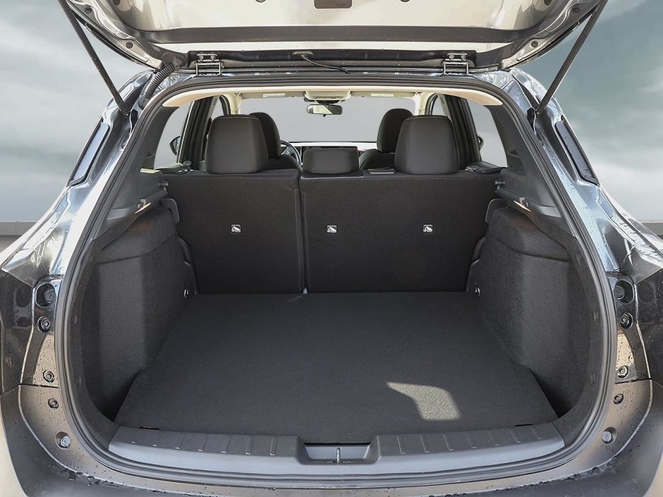 2026 Nissan Kicks SV Premium AWD-6