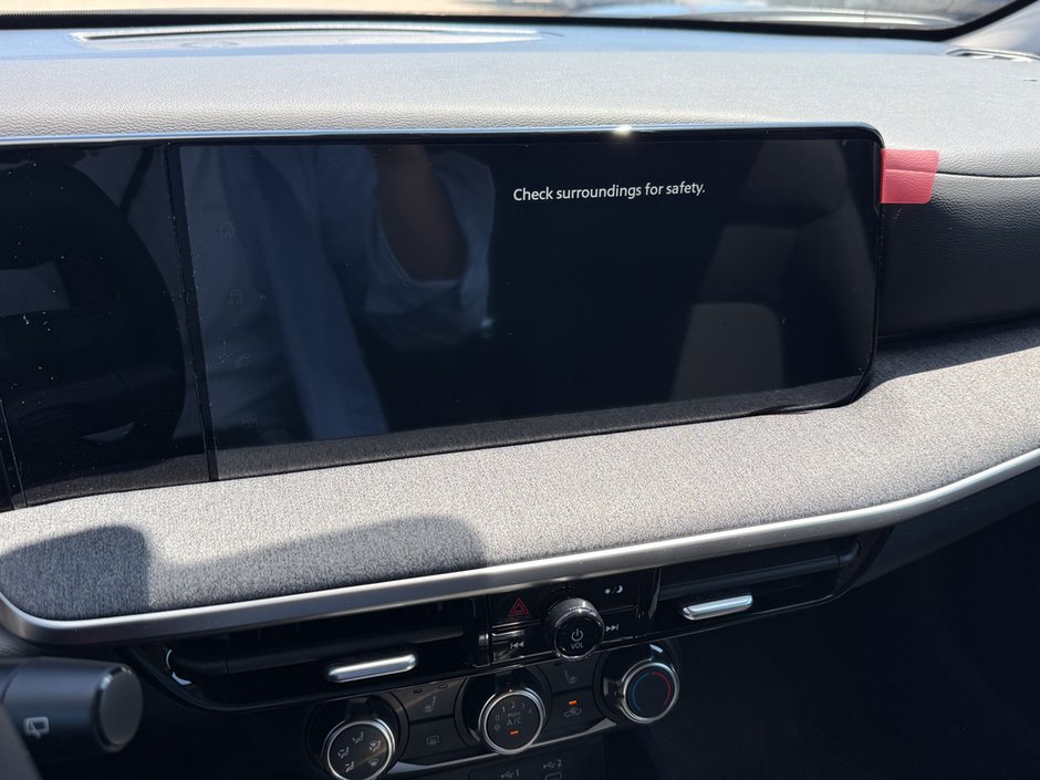 2026 Nissan Kicks S FWD-24