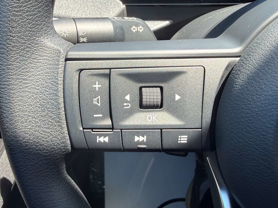 2026 Nissan Kicks S FWD-21