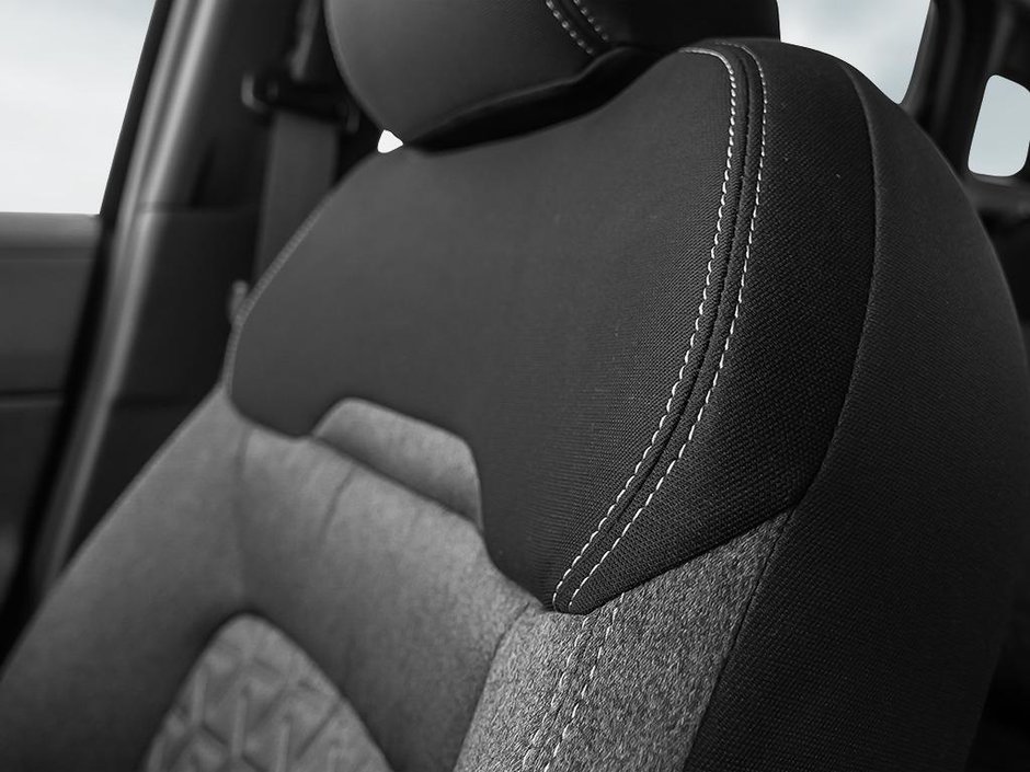 2026 Nissan Kicks SV-17