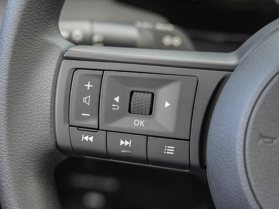 2026 Nissan Kicks S AWD-14