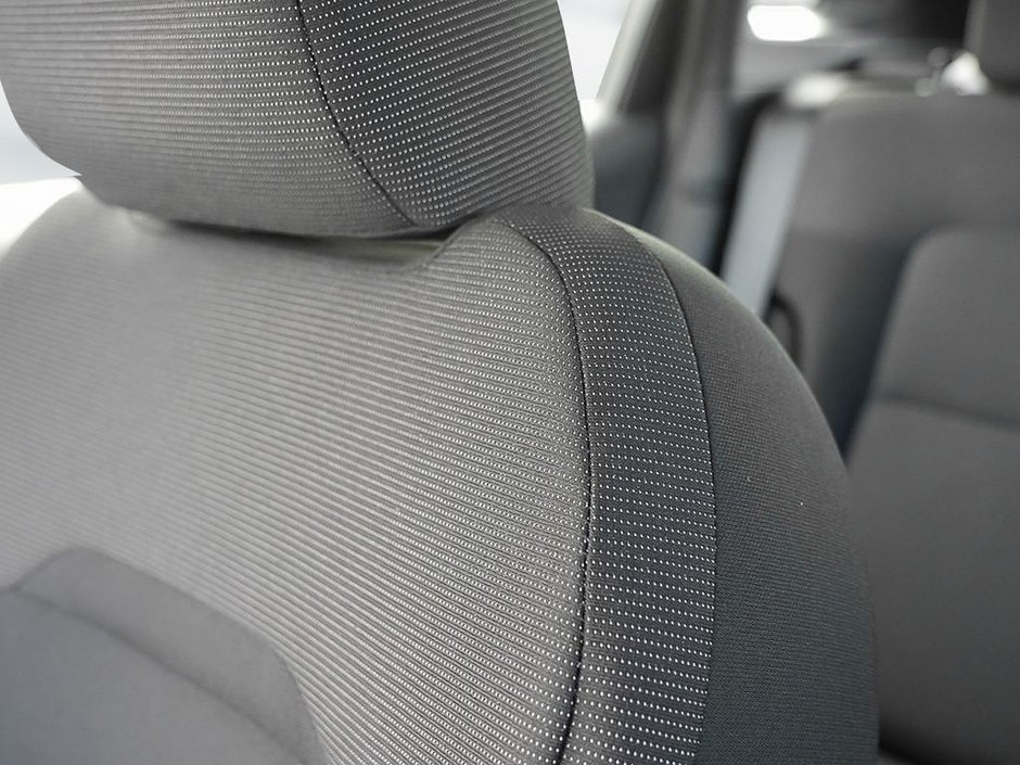 2026 Nissan Kicks S AWD-19