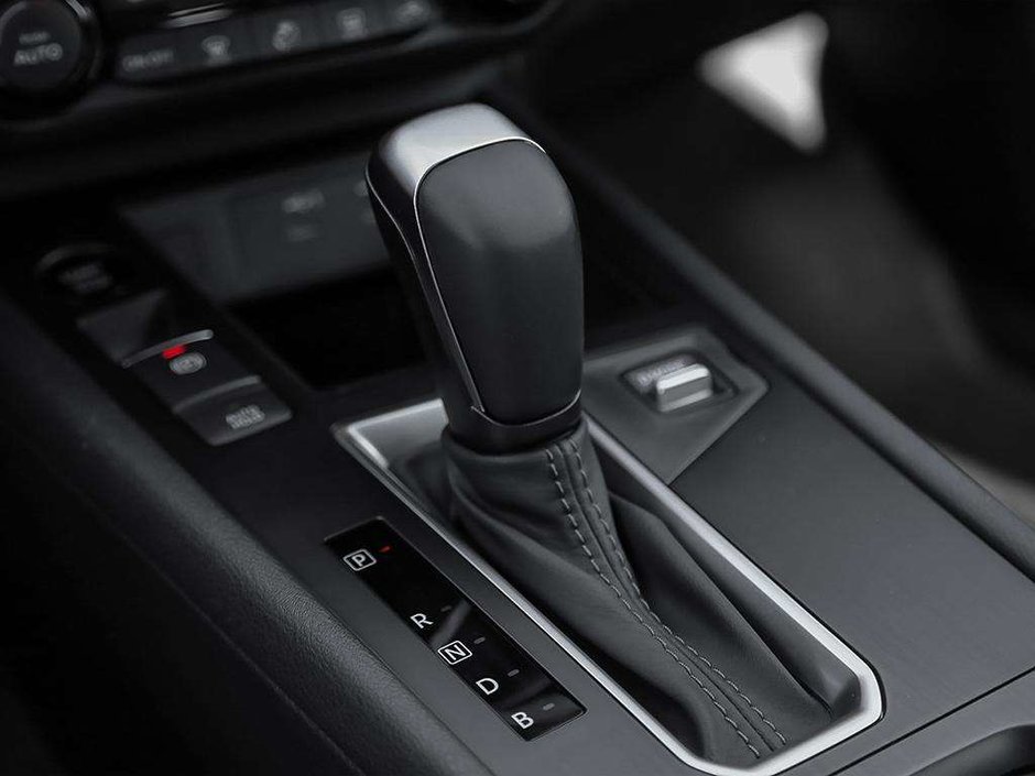 2026 Nissan Kicks SV-15