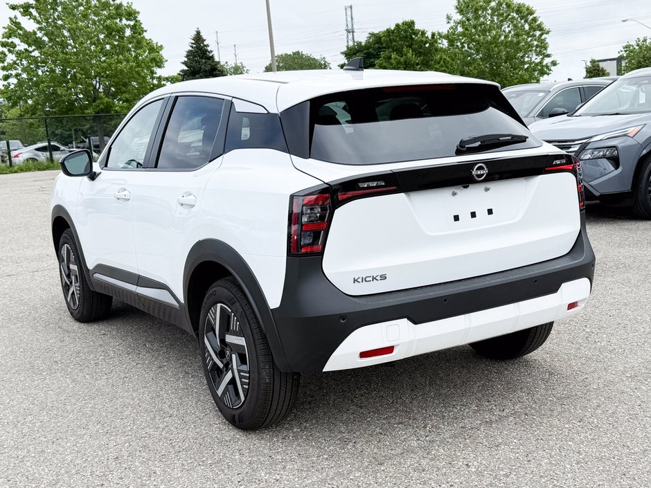 2026 Nissan Kicks SV-4