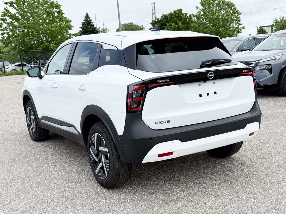 2026 Nissan Kicks SV-4