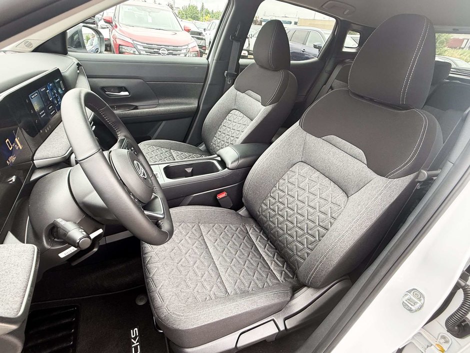 2026 Nissan Kicks SV-21