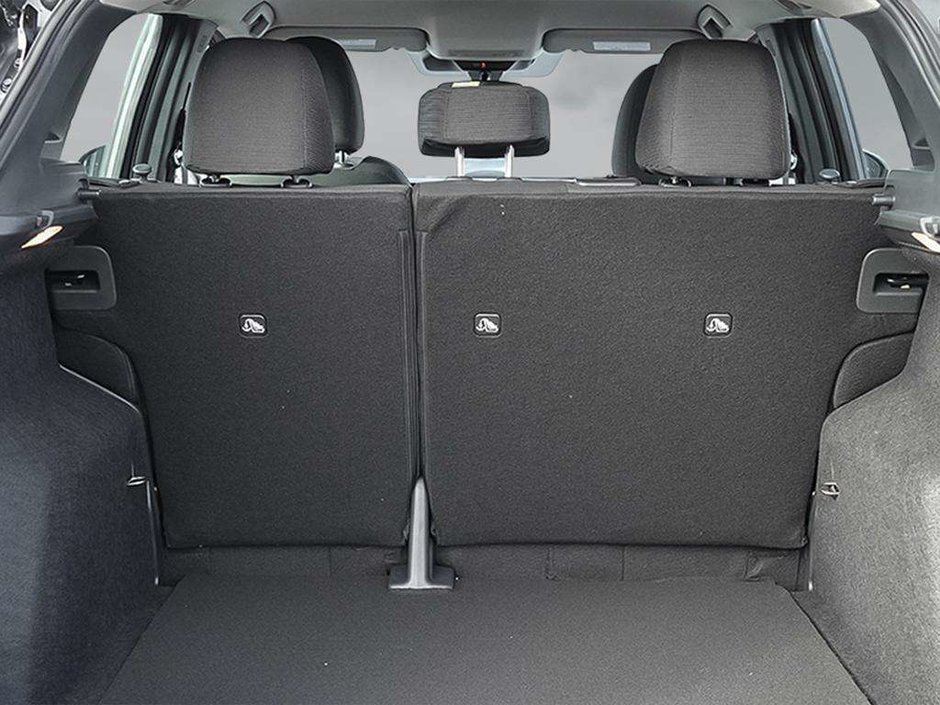 2026 Nissan Kicks SV AWD-6